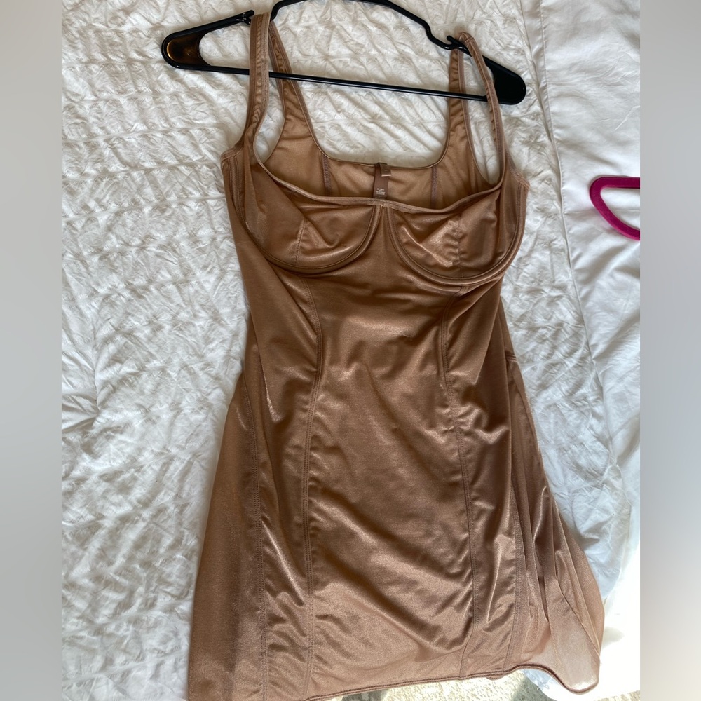 Skim’s Corset Mini Dress - L